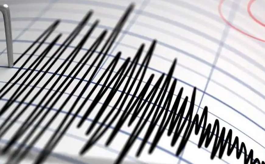 Zemljotres snage 6,4 stepeni po Rihteru pogodio Indoneziju
