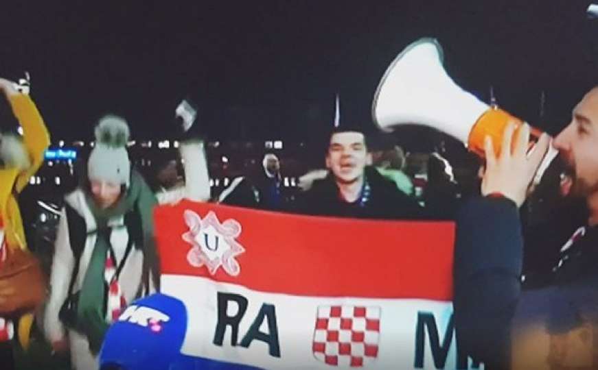 Među navijačima Hrvatske iz BiH na rukometnoj utakmici ustaška zastava