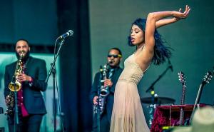 Adia Victoria - Different Kind Of Love