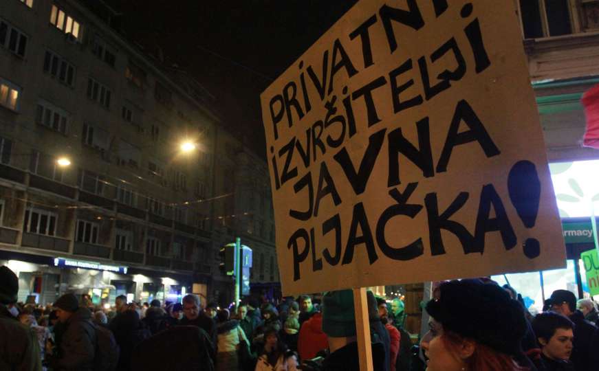 Beograd: Građani i večeras na ulicama prijestolnice poručili 'Probudi se...'