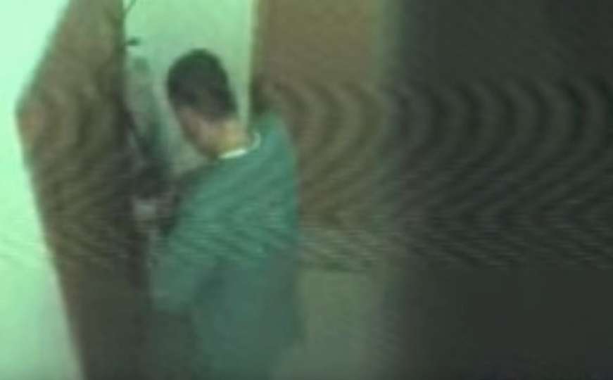 Objavljen video: Pogledajte kako je radnik pljačkao pacijente Hitne pomoći u Sarajevu