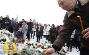 Umjesto na torti, svijeće palimo na grobu: Pravdaši obilježili Davidov rođendan