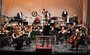 Predivan koncert Sarajevske filharmonije u Narodnom pozorištu