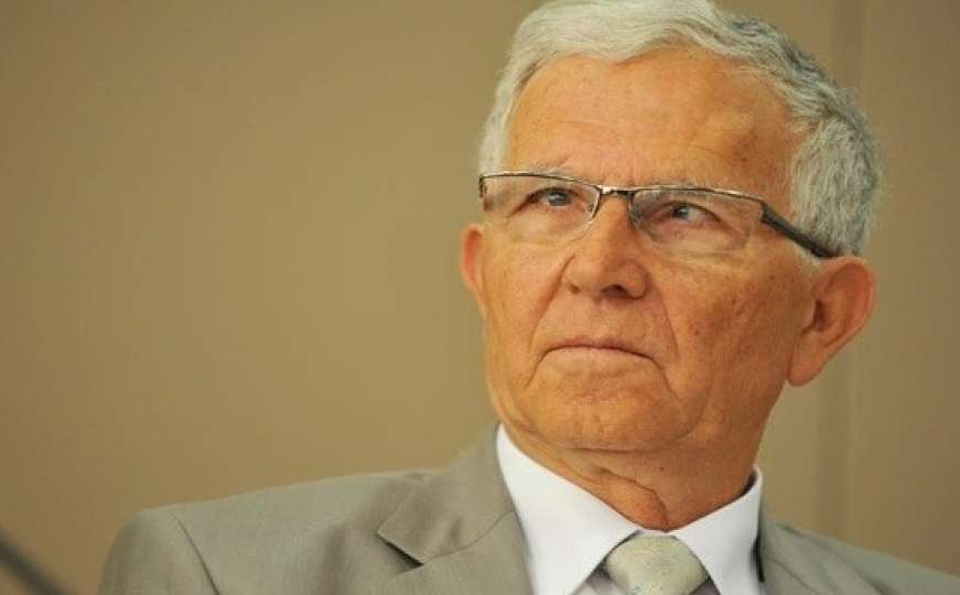 Prof. Trnka upozorava: Bošnjačka politika nema strategiju, lobirati u SAD i EU