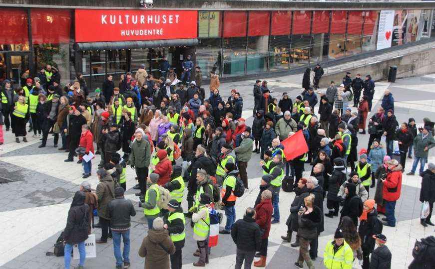 Hiljade "žutih prsluka" i danas na ulicama Francuske i Stockholma