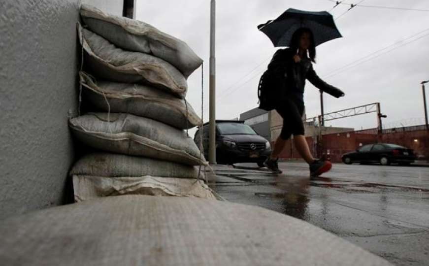 Snažna oluja u Kaliforniji, naređena evakuacija stanovništva