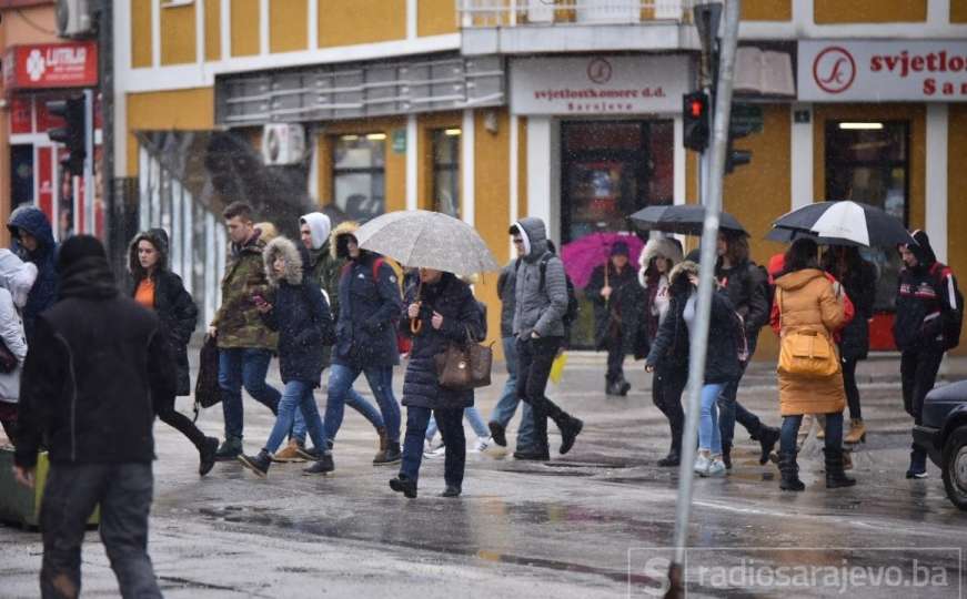 Snijeg i kiša: Prošetajte s nama ulicama Ilidže