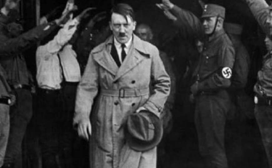 Hitler je ovu svoju fotografiju zabranio za objavu u javnosti