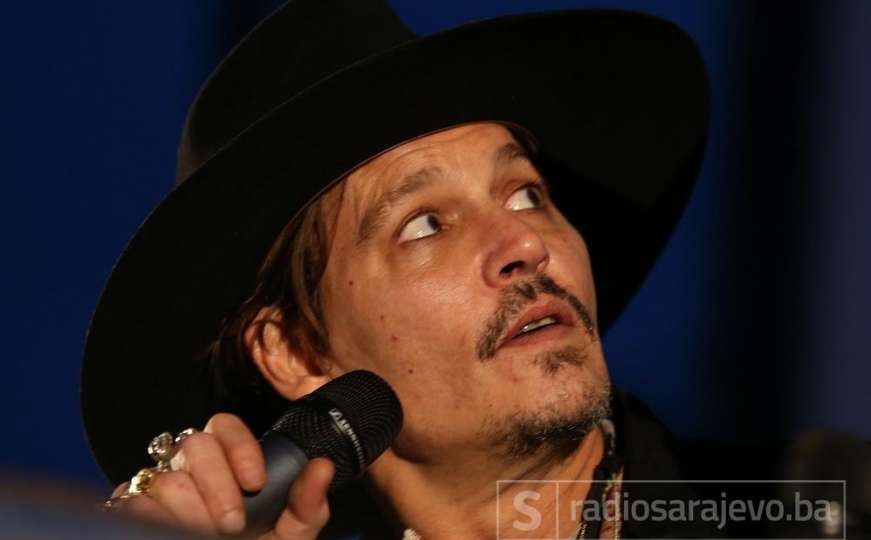 Johnny Depp neprepoznatljiv na snimanju u Beogradu: Udebljao se i pustio bradu