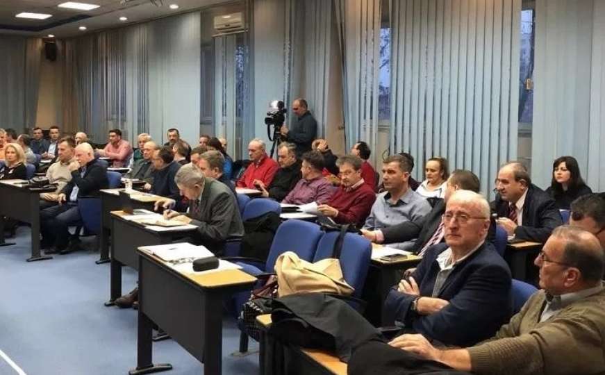 Kantonalni odbor SDP Tuzla: Nećemo u vlast s SNSD, HDZ i SDA