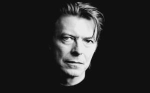 Predivna izvedba velikog hita Davida Bowiea: Anđeli su uživali