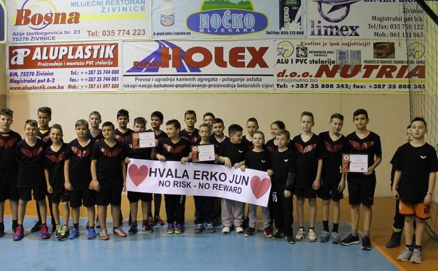 Erko Jun donirao opremu vrijednu 10.000 KM sportskim kolektivima u Živinicama 