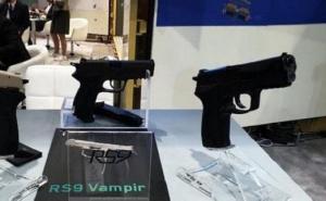 Fabrika koja proizvodi vozilo Despot, predstavila i pištolj Vampir na sajmu oružja