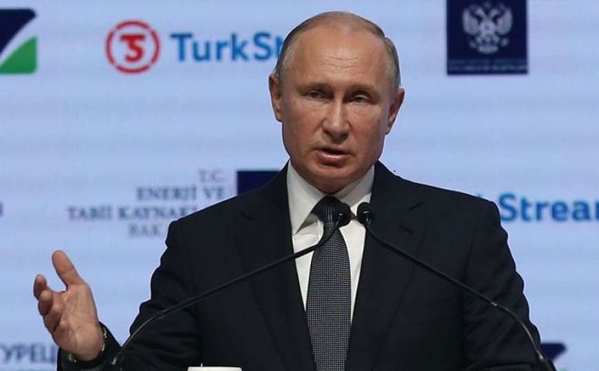 Putin u obraćanju naciji kazao da će okrenuti nove rakete prema Zapadu