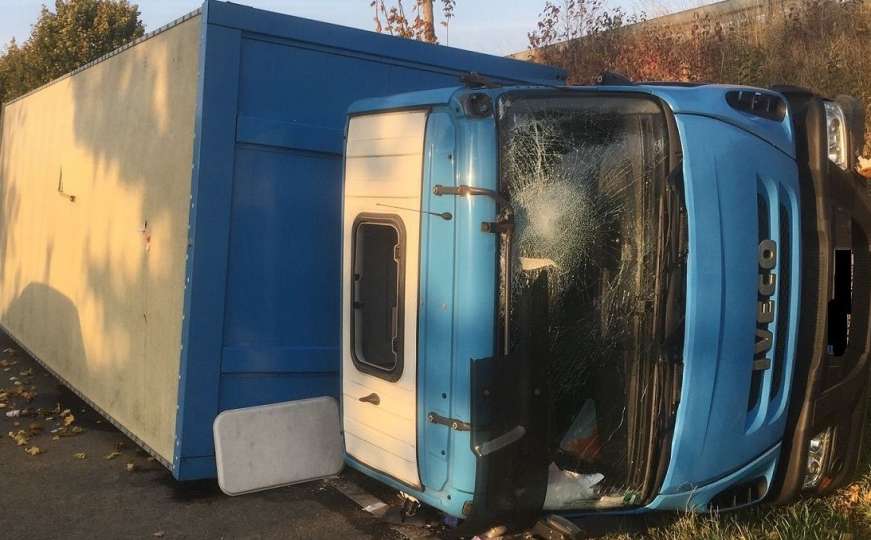 Teška saobraćajna nesreća kod Jablanice: Kamion sletio u provaliju