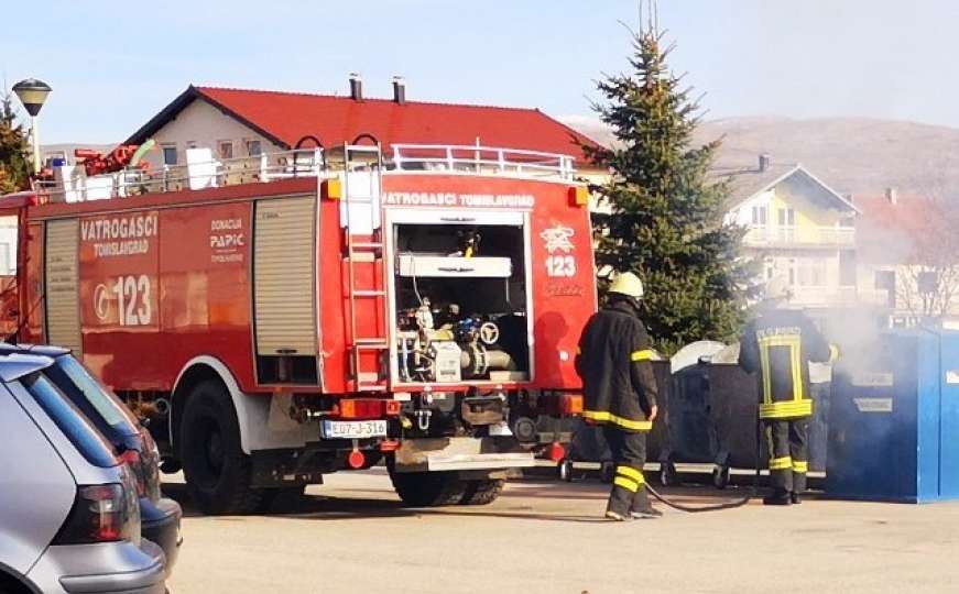 Samo u BiH: Vatrogasci nisu mogli izaći na intervenciju zbog duga za gorivo