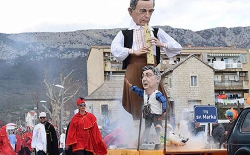 Spaljena još jedna lutka s likom Pupovca, "gorio" i Plenković