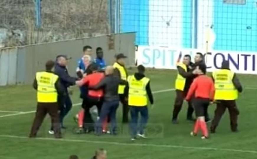 Prekinuto fudbalsko prvenstvo u Albaniji, jedan klub izbačen: Vlasnici tukli sudiju