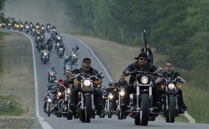 Vođa Noćnih vukova čestitao rođendan Dodiku: Vi ste nada majke Srbije