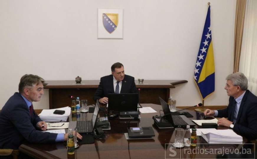 Predsjedništvo: BiH ipak potpisuje Sporazum o sniženju cijena usluga roaminga