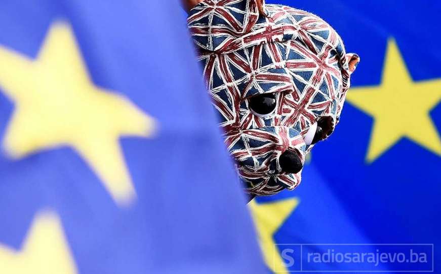Britanski parlamentarci ne žele najgori scenarij: Odbacili Brexit bez sporazuma