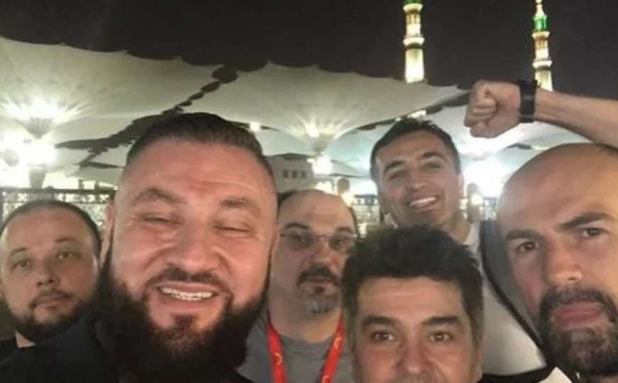 Ermin Sijamija i Aleksandar Seksan posjetili Poslanikovu džamiju u Medini