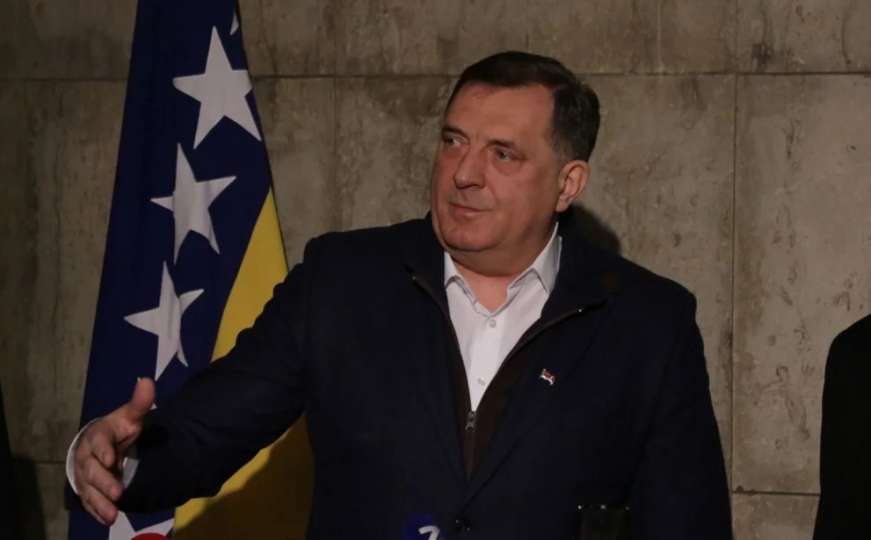 Dodik osudio napad: Napadač je Australac, nema veze sa Srbima