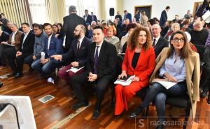 Nekoliko članova Glavnog odbora SDP-a BiH napustilo sjednicu