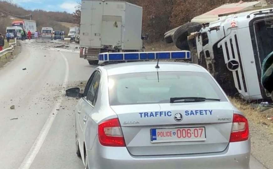 Užasan prizor: Na Kosovu u saobraćajnoj nesreći poginule četiri osobe