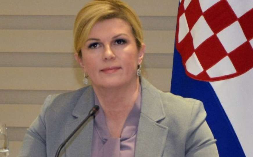 Grabar-Kitarović: Nije uredu da novinar vozi automobil hrvatskog konzula u BiH