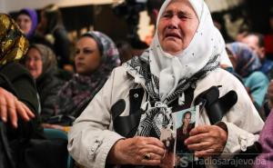 Pogledajte reakcije u Memorijalnom centru Potočari nakon presude Karadžiću