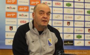 Duško Vujošević otputovao na transplantaciju bubrega