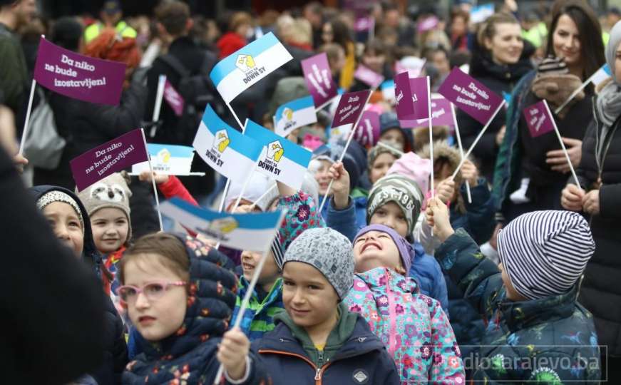 Skupa u školskim klupama: U Sarajevu obilježen Svjetski dan osoba s Down sindromom