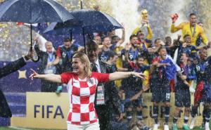 Predsjednica Kolinda postala fudbalski ekspert: Ja bih to malo više u napad