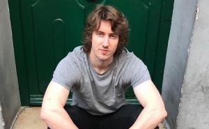 Dean Lewis  - Stay Awake