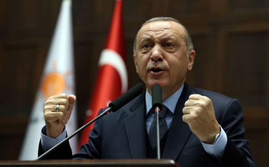Erdogan ne štedi nikoga: Bankari će skupo platiti zbog pada vrijednosti lire
