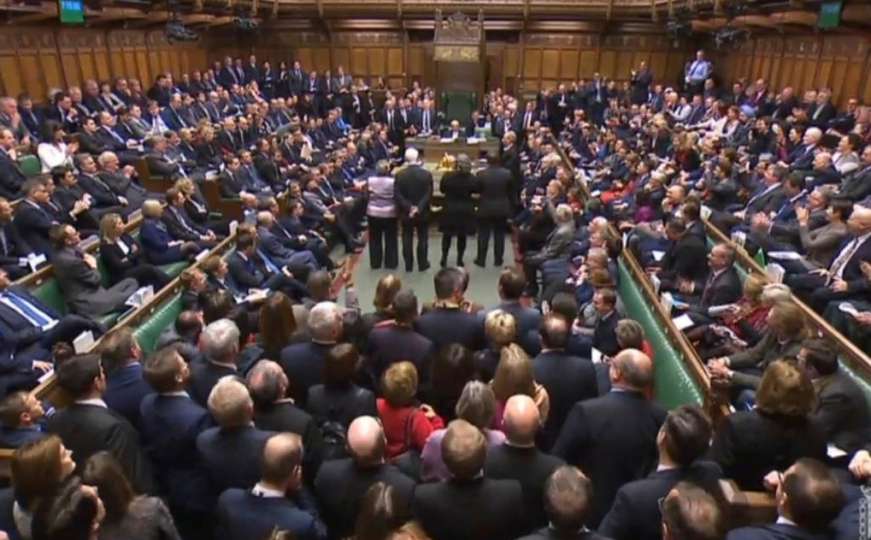 Potez bez presedana: Parlament Velike Britanije preuzeo kontrolu nad Brexitom 