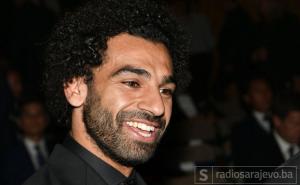 Salah se slikao sa obožavateljicom, ubrzo se javila Mohamedova majka