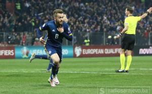 Ludnica na Bilinom polju: Edin Višća donio prednost Zmajevima