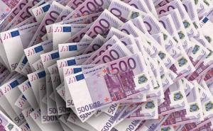 Facebook prevara: Garantovali klađenje na sigurno i otuđili 185.000 maraka