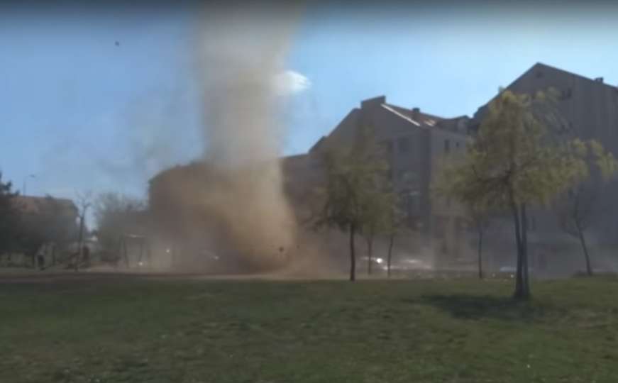 Nišlija snimio "tornado" u dječjem parku