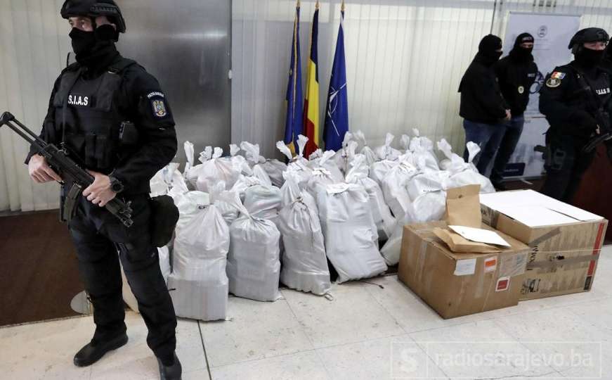 Zapljena tone kokaina i hapšenje Srbijanaca najavljuje novi rat u balkanskom podzemlju