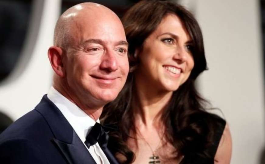 Bivša supruga Jeffa Bezosa objavila da mu prepušta kontrolu nad Amazonom