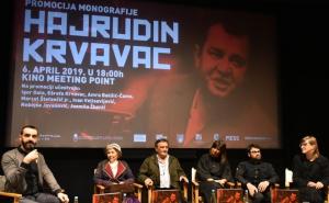 Čarobnjak filmske režije: Promovirana monografija o Hajrudinu Šibi Krvavcu