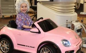 Veliko bravo: Mališanima olakšali operacije, autićima se voze do sala