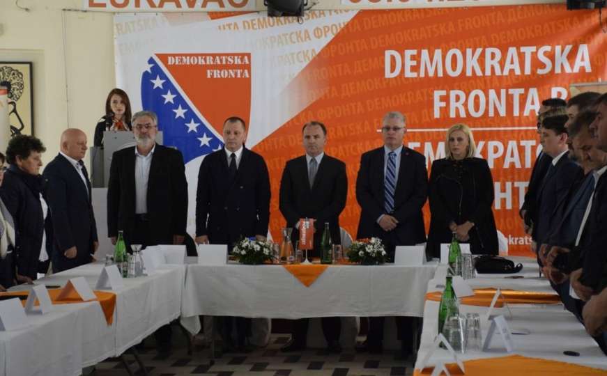 Održana svečana sjednica Predsjedništva Demokratske fronte u Lukavcu