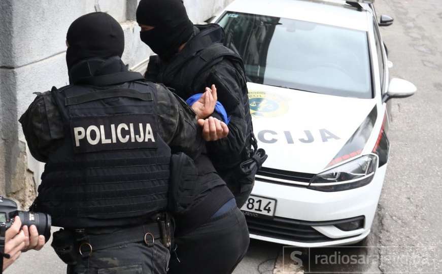 Uhapšen policajac iz operativnog centra MUP-a u velikoj akciji u Sarajevu