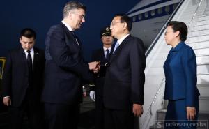 Vanredno stanje u Zagrebu zbog Kineza - veliki broj policajaca na ulicama