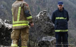 Počelo izvlačenje tijela smrtno stradalih u saobraćajnoj nesreći na Darivi