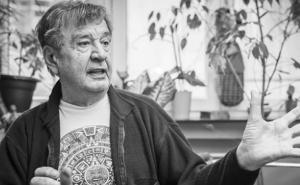 Preminuo bh. književnik i profesor Tvrtko Kulenović